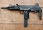 Uzi submachine gun